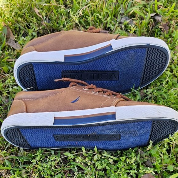 NAUTICA  TALLA 5  COLOR CAFE - Picture 7 of 10